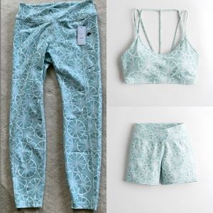 ISO Gilly Hicks Go Recharge (not for sale)